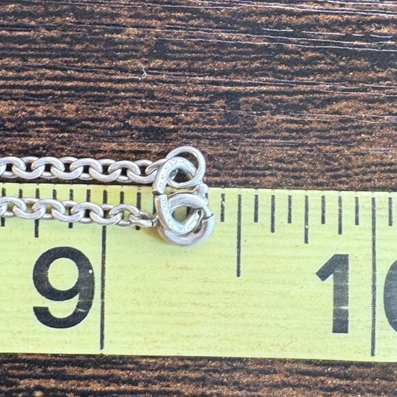 VTG Sterling Silver 925 Mother Mary Circle Pendant Necklace Size 18.5" Length - Picture 9 of 13